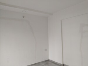 Room in 1 BHK Apartment at Ruturaj Classic, Nalasopara West – for Sale