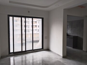 Room in 1 BHK Apartment at Ruturaj Classic, Nalasopara West – for Sale