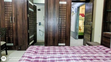Bedroom in 2 BHK Apartment at Anjali CHS Panch Pakhadi, Panch Pakhadi – for Rent