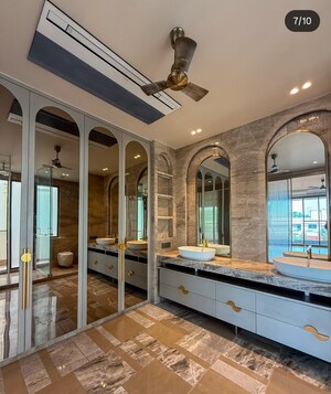 Building Lobby in 4 BHK Builder Floor at Greater Kailash ii – for Sale