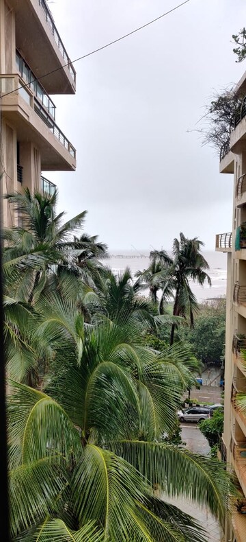 2 BHK Apartment – Exterior View View at Heritage Apartments Bandra, Bandra West - for Rent