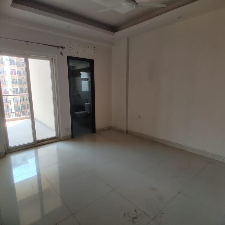 Room, maxblis-grand-kingston 3 Bedroom 1234 Sq.Ft. Apartment In Sector 75 Noida 9086476
