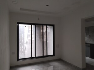 Room in 2 BHK Apartment at Ruturaj Classic, Nalasopara West – for Sale