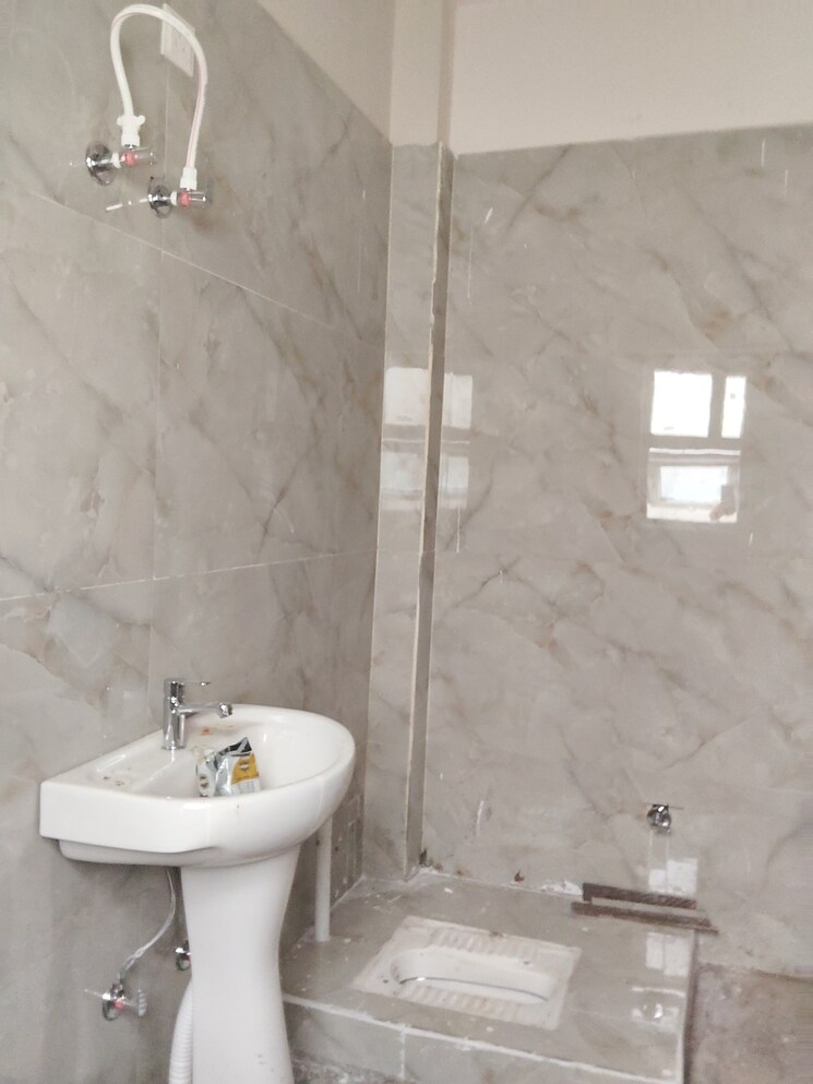 Bathroom, khodna kalan 3 Bedroom 1590 Sq.Ft. Villa In Khodna Kalan Greater Noida 9086498