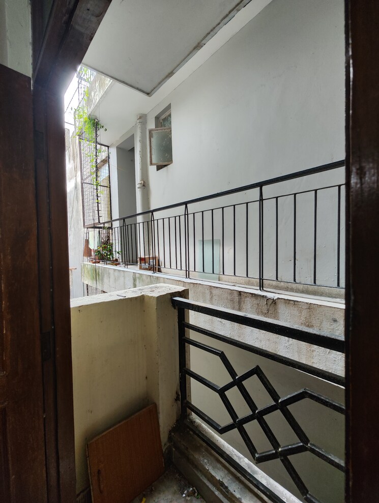 Balcony, katwaria sarai 1 RK 300 Sq.Ft. Apartment In Katwaria Sarai Delhi 9086512