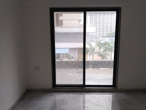 Room in 3 BHK Apartment at Ruturaj Classic, Nalasopara West – for Sale