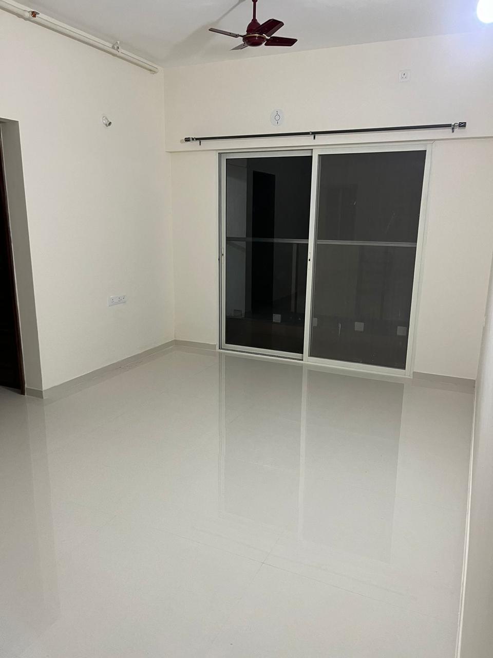 2 BHK + Extra Room Apartment For Rent in Megapolis Serenity