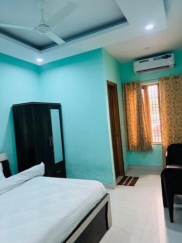 Team Area in 2 BHK Independent House at Gms Road – for Rent