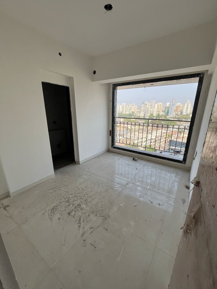 Room, dadar west 2 Bedroom 529 Sq.Ft. Apartment In Dadar West Mumbai 9086519