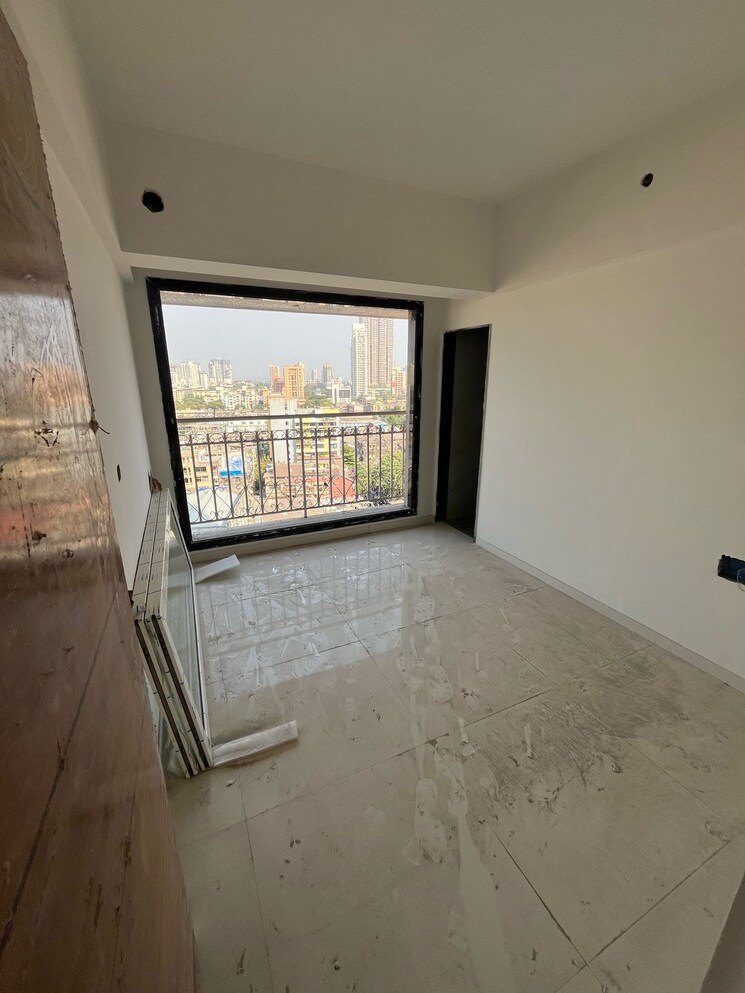 Room, dadar west 2 Bedroom 529 Sq.Ft. Apartment In Dadar West Mumbai 9086519