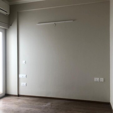 Room in 2.5 BHK Builder Floor at Central Park 3 Flower Valley, Sohna Sector 33 – for Sale