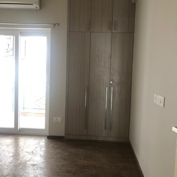 Room in 2.5 BHK Builder Floor at Central Park 3 Flower Valley, Sohna Sector 33 – for Sale