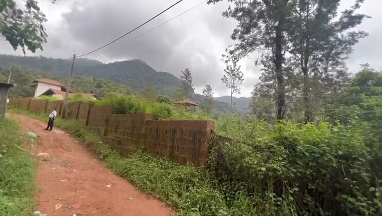 undefined, vythiri  21750 Sq.Ft. Plot In Vythiri Wayanad 9086543