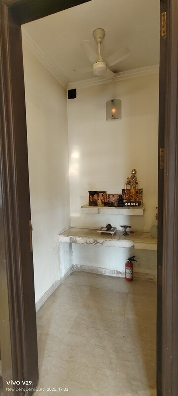 Master Bedroom in 5 BHK Builder Floor at Greater Kailash ii – for Sale