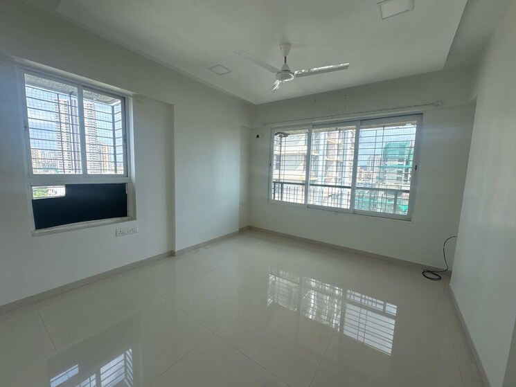 Room, keytech-jiten-chs 3 Bedroom 976 Sq.Ft. Apartment In Andheri West Mumbai 9086565