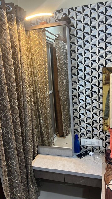 Bedroom in 2 BHK Apartment at Indiabulls Park, New Panvel – for Rent
