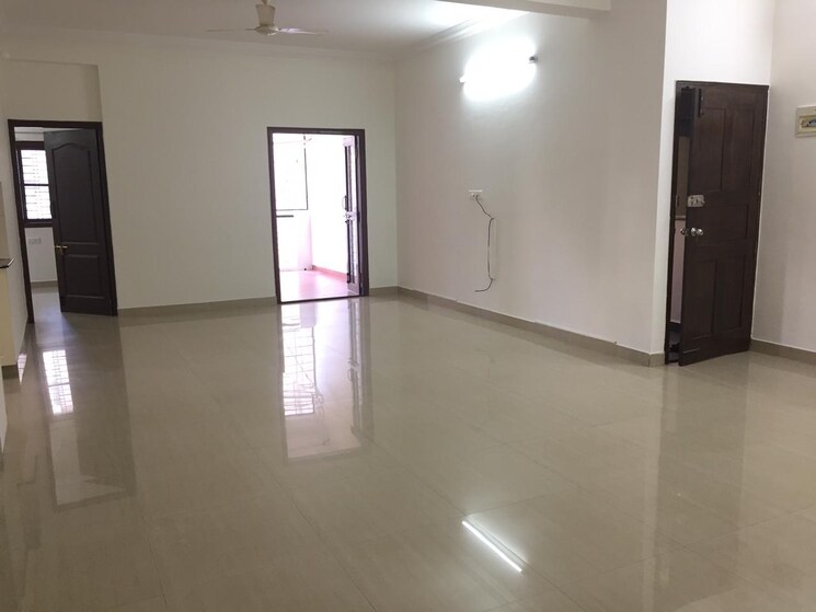 Room, indiranagar 3 Bedroom 1600 Sq.Ft. Apartment In Indiranagar Bangalore 9086593