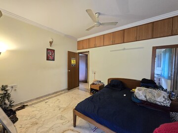 Bedroom in 3 BHK Apartment at Indiranagar – for Rent
