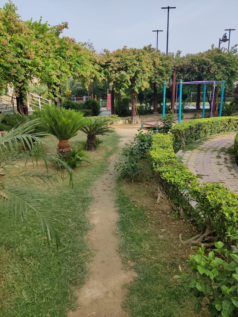 Garden, svp-gulmohur-garden 2 Bedroom 1090 Sq.Ft. Apartment In Raj Nagar Extension Ghaziabad 9086625
