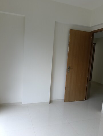 Room in 2 BHK Apartment at Shri Siddhivinayak Tower, Dombivli West – for Rent