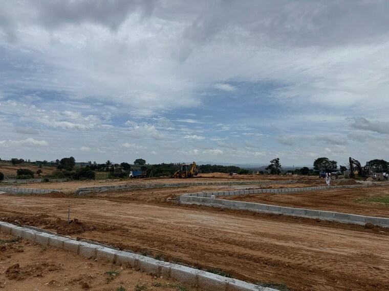 undefined, hosur krishnagiri rd  1800 Sq.Ft. Plot In Hosur Krishnagiri rd Hosur 9086630