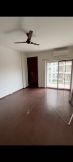 3.5 BHK + Servant Room 1918 Sq.Ft. Apartment in Spaze Privy AT4