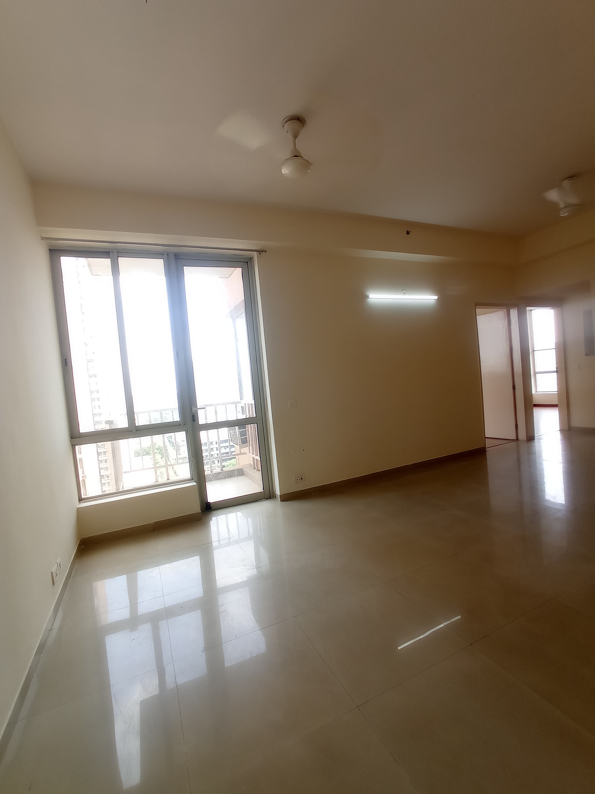 2 BHK Apartment For Rent in Pioneer Park Phase 1