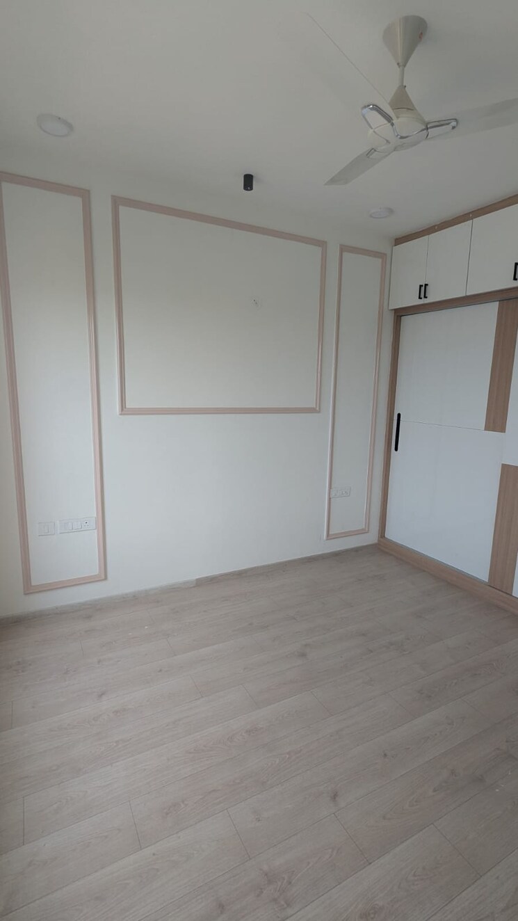 Room, shapoorji-pallonji-joyville-gurgaon 3 Bedroom 1852 Sq.Ft. Apartment In Sector 102 Gurgaon 9086669