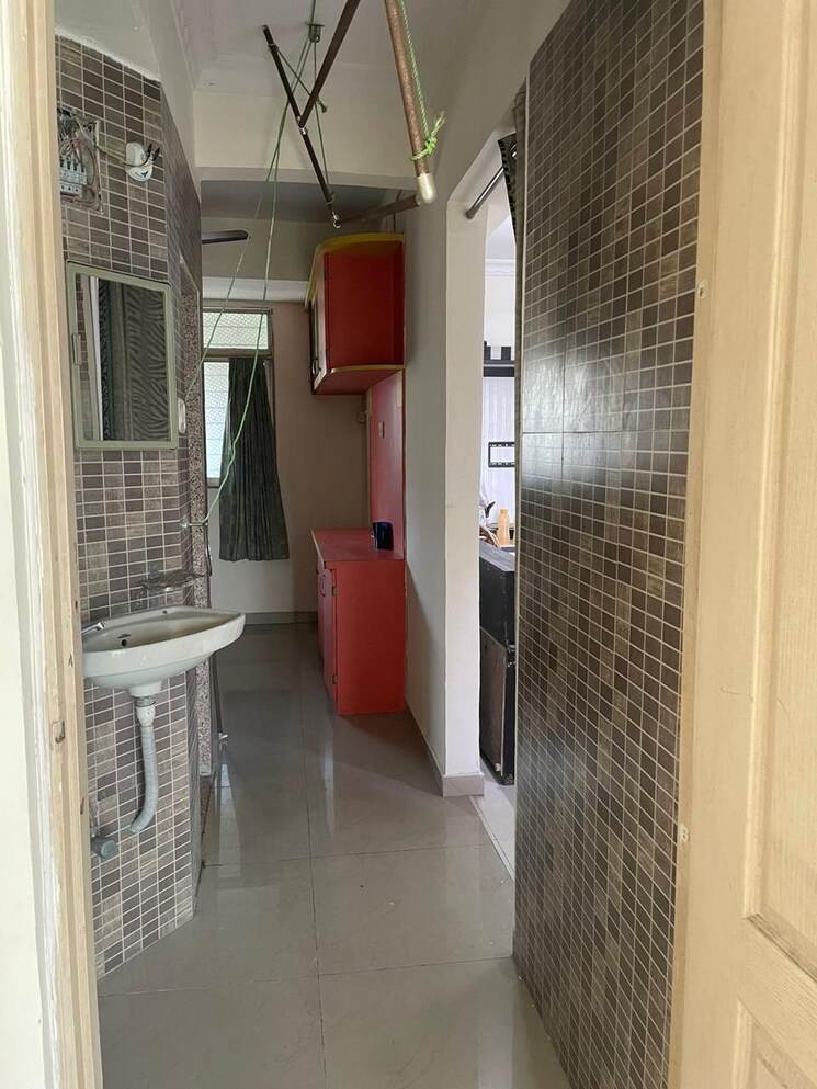 Bathroom, pearl-planet 1 Bedroom 600 Sq.Ft. Apartment In Kharghar Navi Mumbai 9086699