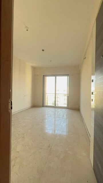2 BHK Apartment For Rent in Cosmos Habitat, Majiwada