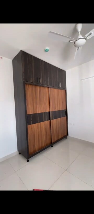 Furnished Amenities in 2.5 BHK Apartment at Prestige Tranquil, Kokapet – for Rent