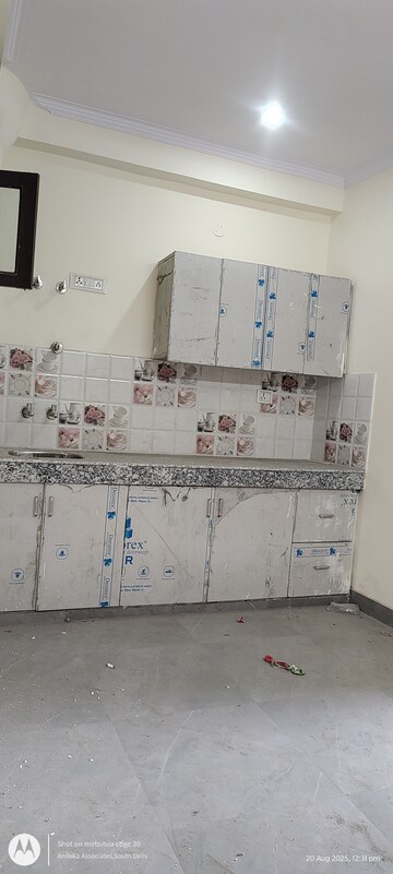 Master Plan in 3 BHK Builder Floor at Chattarpur – for Rent