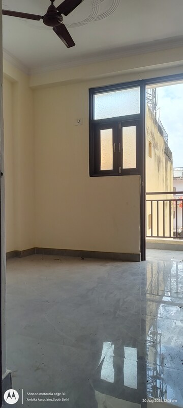 1 BHK Builder Floor For Rent in Chattarpur