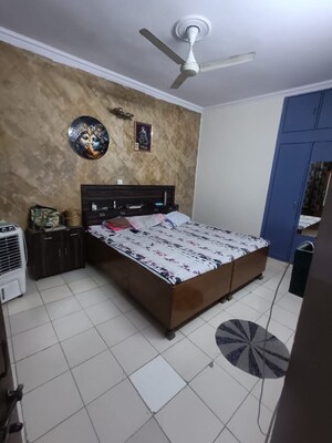 Team Area in 6+ BHK Independent House at Sector 12 – for Sale