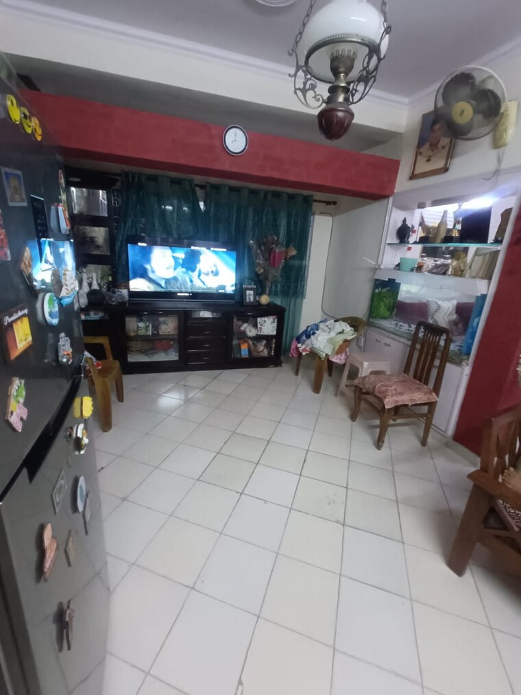  Parking, sector 12 6+ Bedroom 228 Sq.Mt. Independent House In Sector 12 Noida 9086750