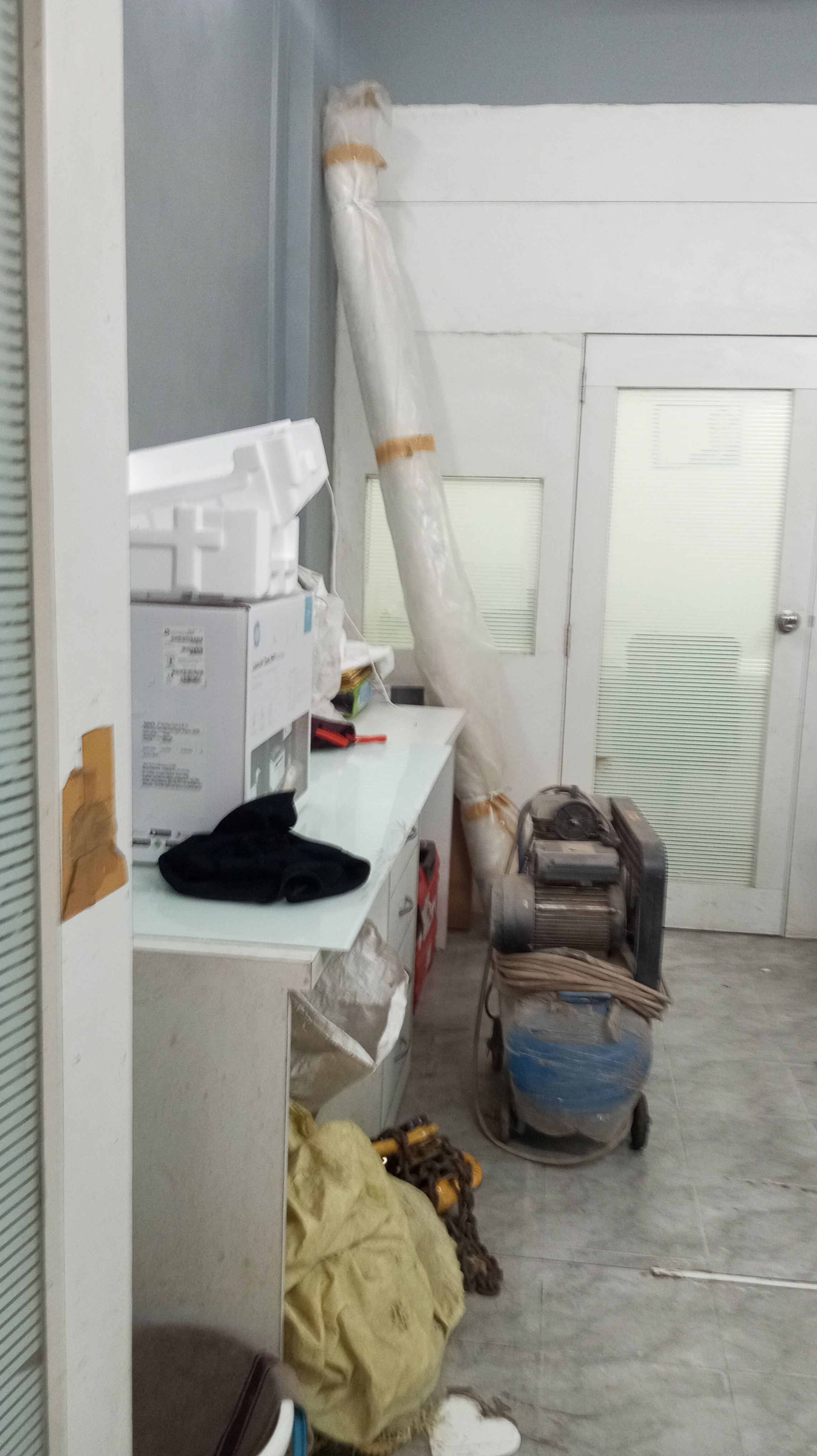 Retail Shop For Sale in Vijay Garden