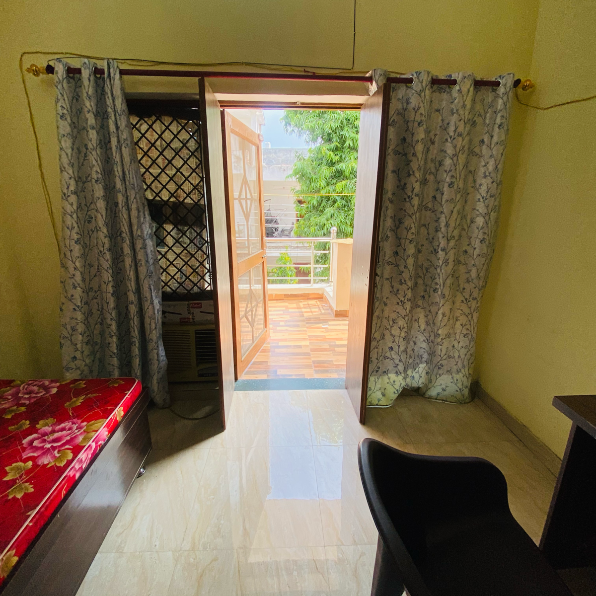 Pg For Rent in Vineet Khand