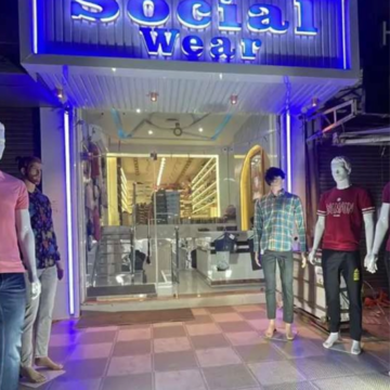  Showroom For Sale in New Industrial Township 1