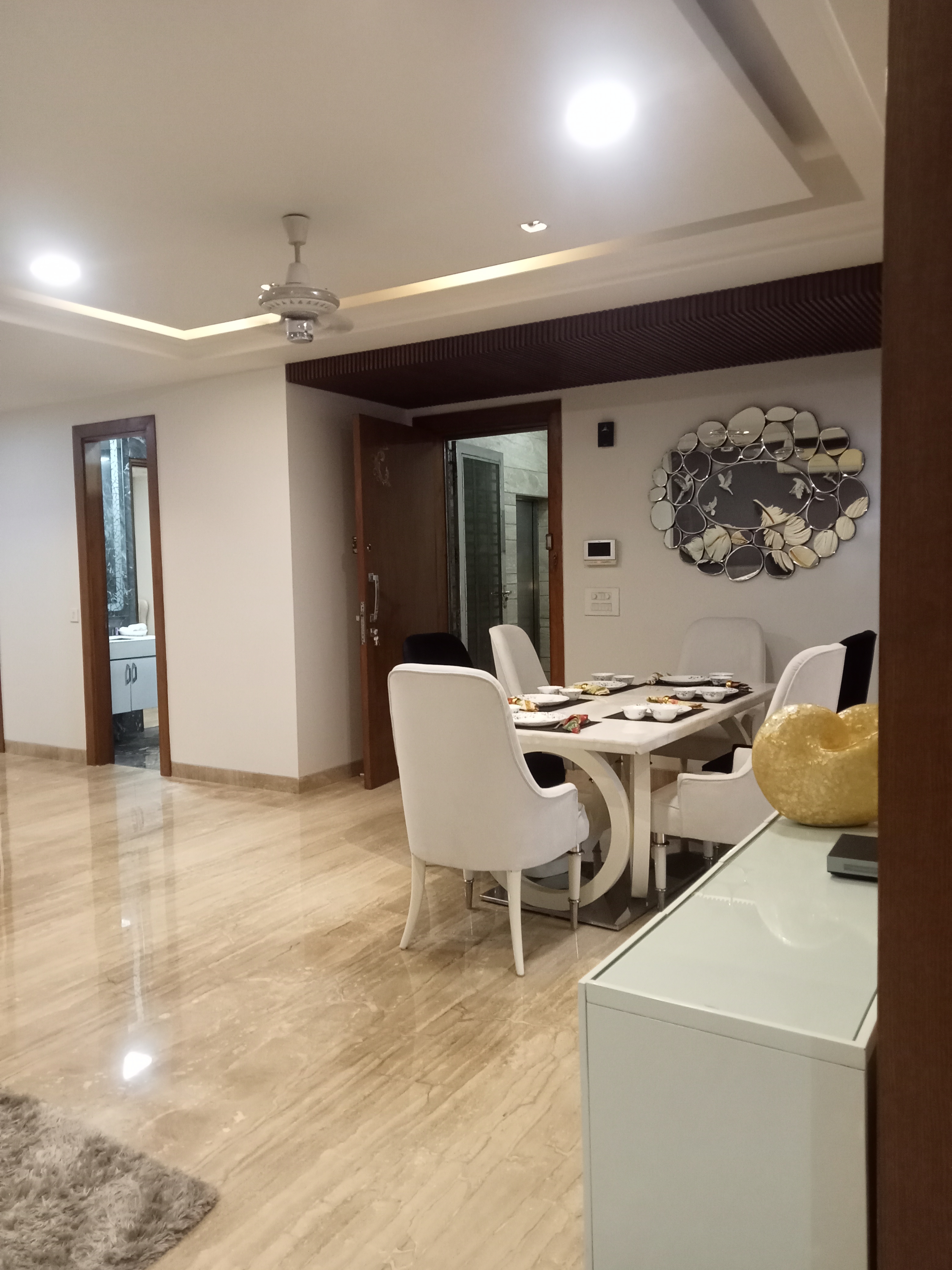 3 BHK + Servant Room Builder Floor For Rent in Vivek Vihar