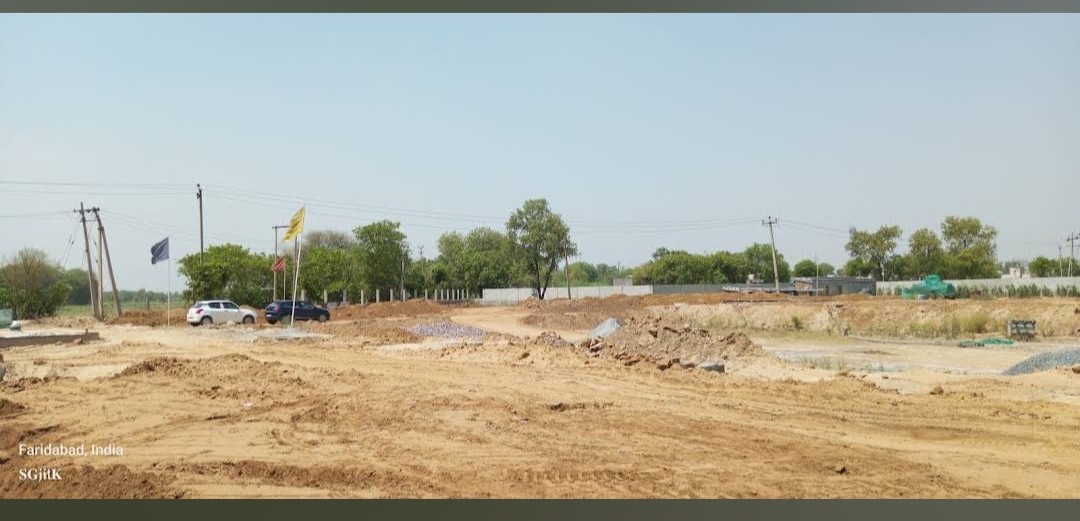 Plot For Sale in Mansha Orchid