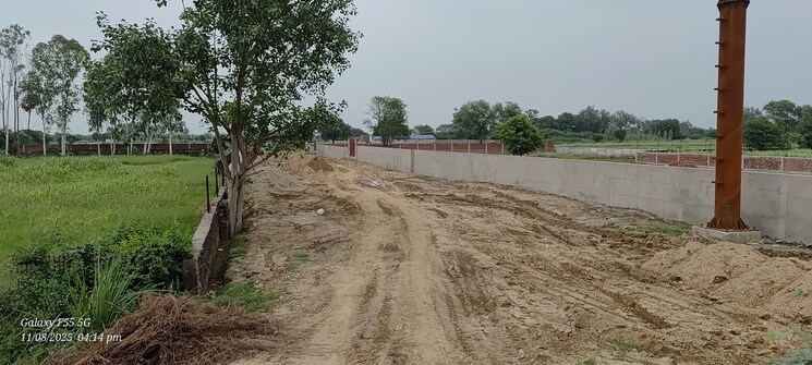 undefined, nh 19  100 Sq.Yd. Plot In Nh 19 Vrindavan 9086849