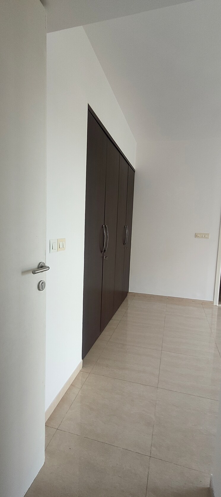 Master Bedroom, hiranandani-meadows 2.5 Bedroom 805 Sq.Ft. Apartment In Manpada Thane 9086907