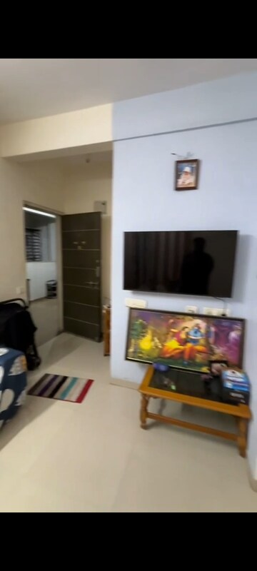 Furnished Amenities in 2 BHK Apartment at Murlidhar Greens, Vejalpur – for Rent