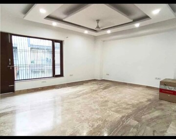 Room in 3 BHK Builder Floor at Freedom Fighters Enclave – for Sale