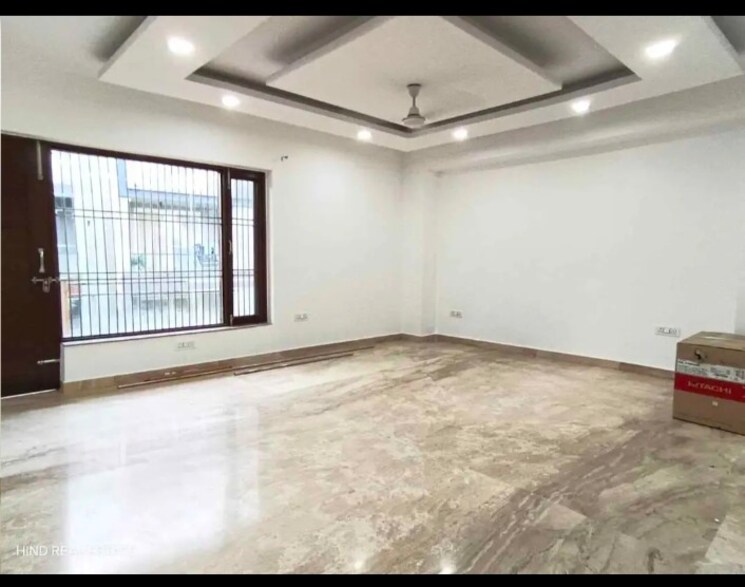 Room, freedom fighters enclave 3 Bedroom 1800 Sq.Ft. Builder Floor In Freedom Fighters Enclave Delhi 9086941