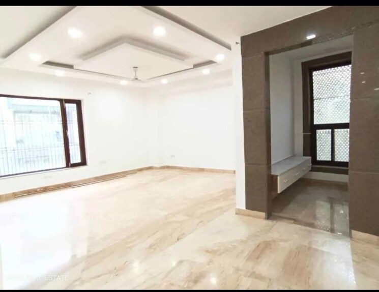 Room, freedom fighters enclave 3 Bedroom 1800 Sq.Ft. Builder Floor In Freedom Fighters Enclave Delhi 9086941