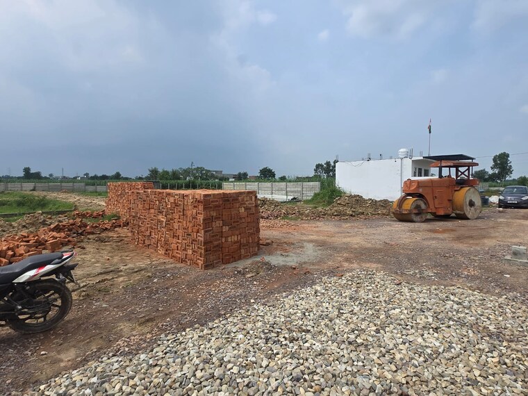 undefined, rohta road  119 Sq.Yd. Plot In Rohta Road Meerut 9086938