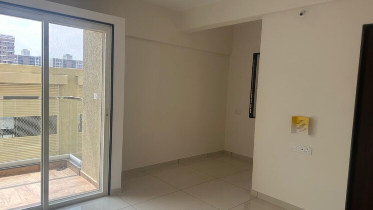 Room, yashwin-supernova 2.5 Bedroom 930 Sq.Ft. Apartment In Wakad Pune 9086945