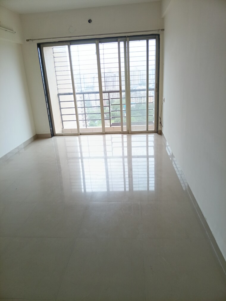 Room, db-parkwoods 3 Bedroom 1345 Sq.Ft. Apartment In Kasarvadavali Thane 9086951