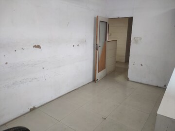 Room in  Office Space in IT/SEZ at Pratap Nagar – for Rent